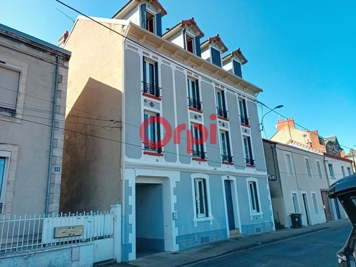 Image No.1-Appartement de 2 chambres à vendre à Montluçon