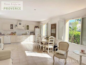 Propriété de 2 chambres à vendre à Lorgues