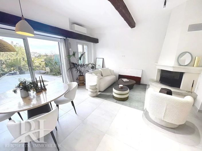 Image No.1-3 Bed House for sale