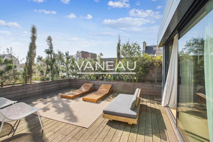 Image No.1-4 Bed Apartment for sale
