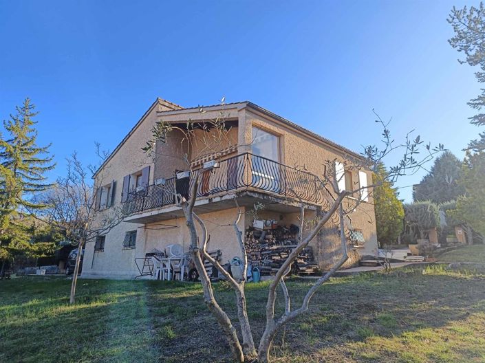 Image No.1-3 Bed House for sale