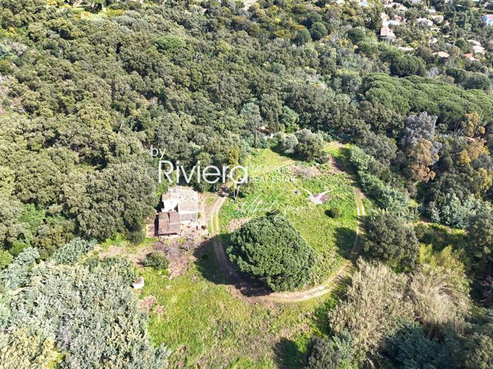 Image No.13-3 Bed House for sale