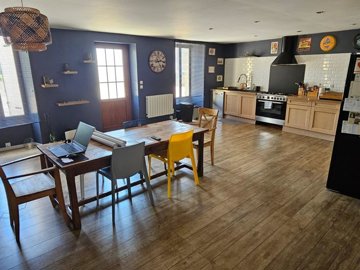 1 - Cleyrac, House