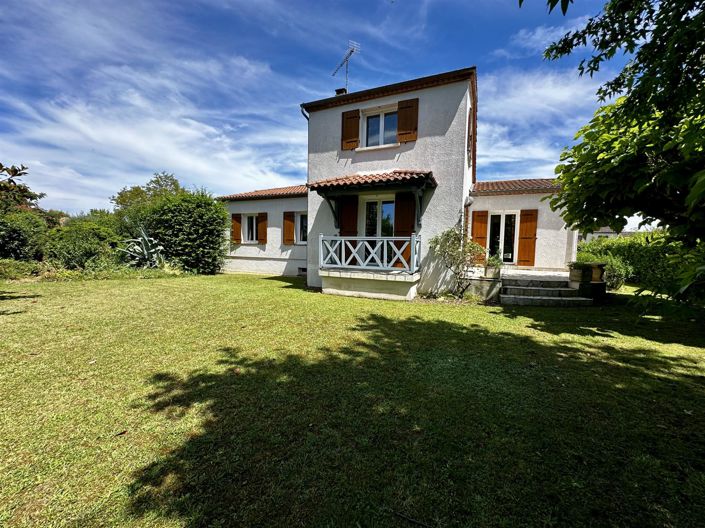 Image No.1-Maison de 4 chambres à vendre à Bias