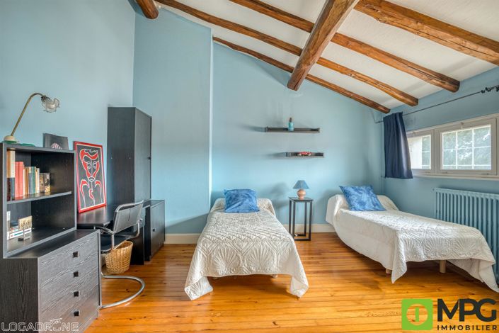 Image No.13-5 Bed House for sale