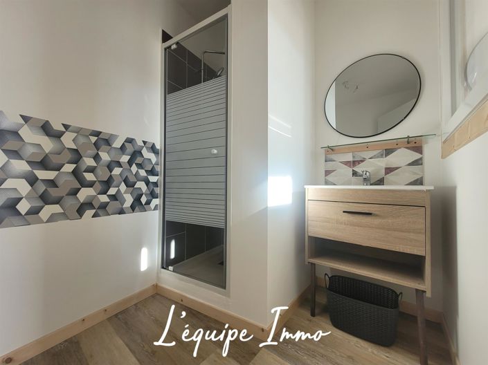 Image No.3-6 Bed House for sale