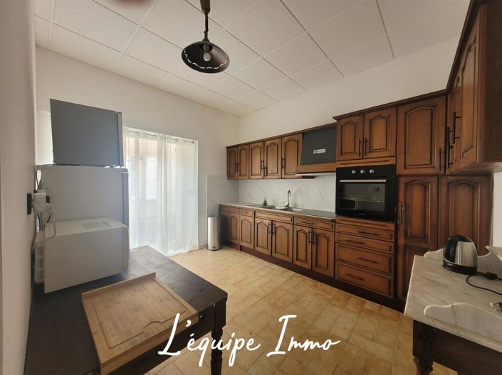 Image No.6-6 Bed House for sale