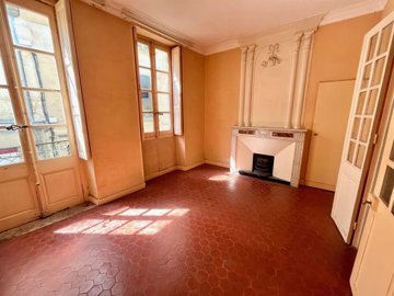 1 - Nîmes, Appartement