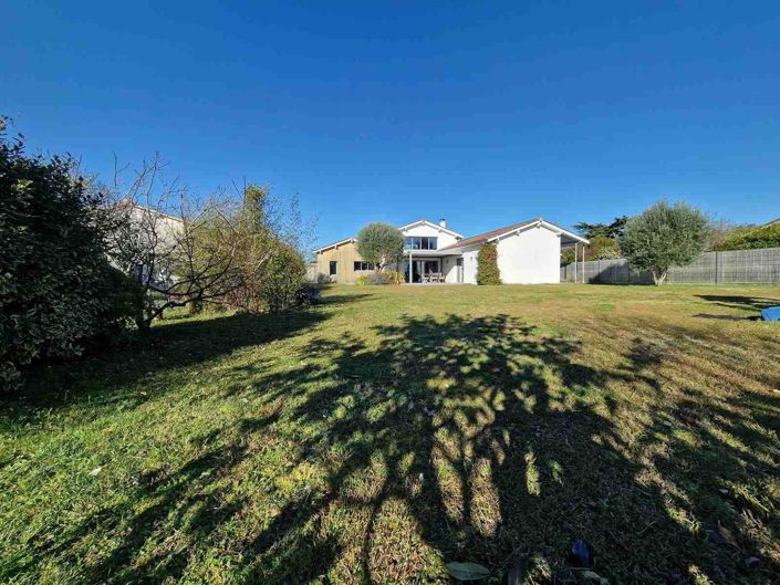 Image No.2-Maison de 4 chambres à vendre à Blaye