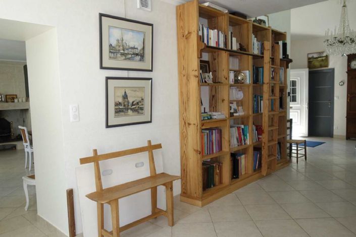 Image No.15-4 Bed House for sale