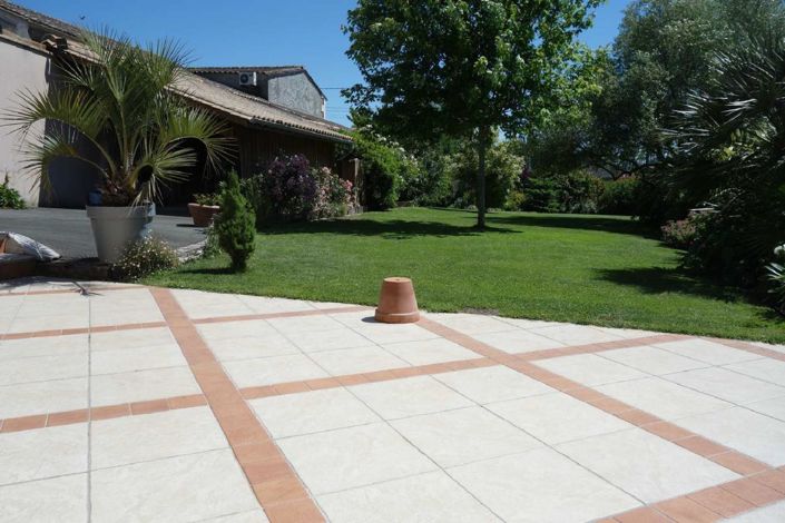 Image No.5-4 Bed House for sale