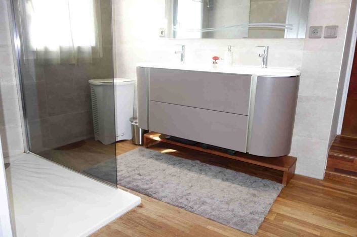 Image No.14-4 Bed House for sale