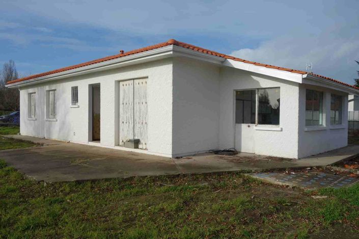 Image No.3-4 Bed House for sale