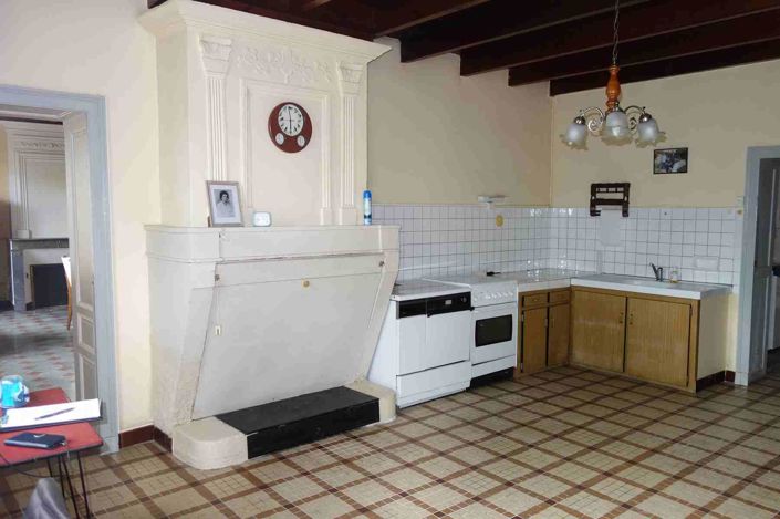 Image No.10-2 Bed House for sale