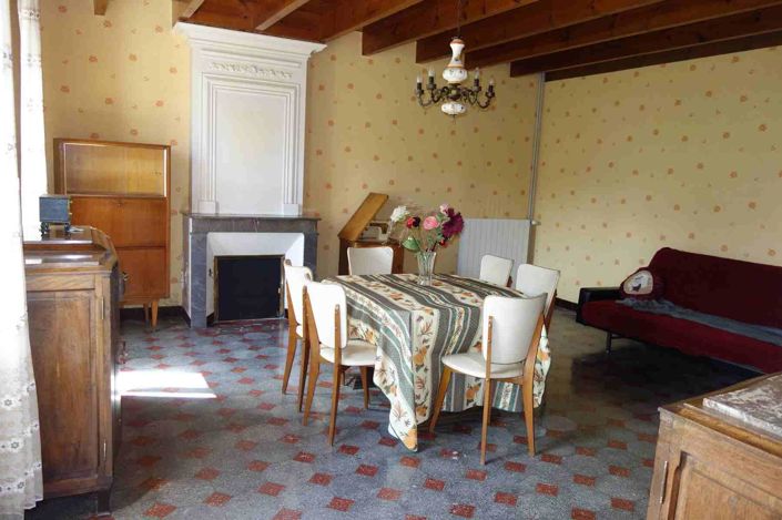 Image No.8-2 Bed House for sale