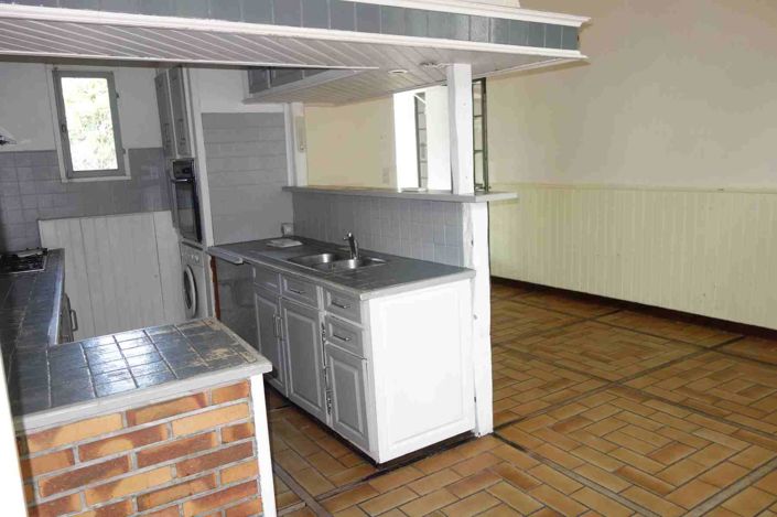 Image No.10-4 Bed House for sale