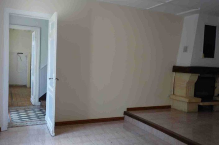 Image No.9-4 Bed House for sale