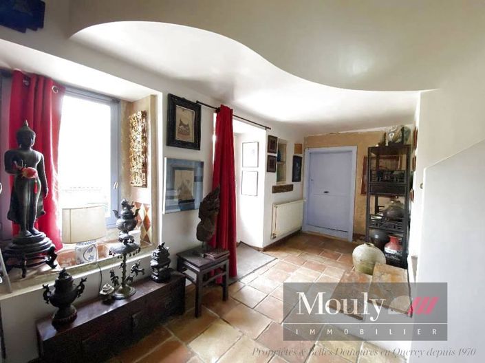 Image No.18-5 Bed House for sale