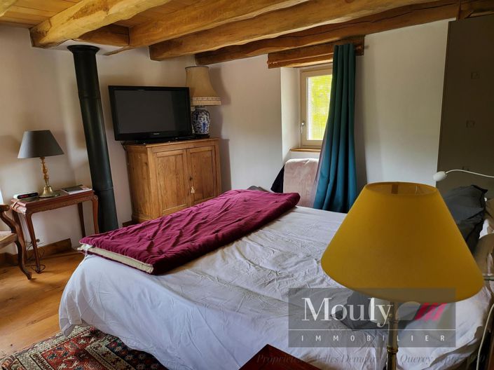 Image No.19-5 Bed House for sale