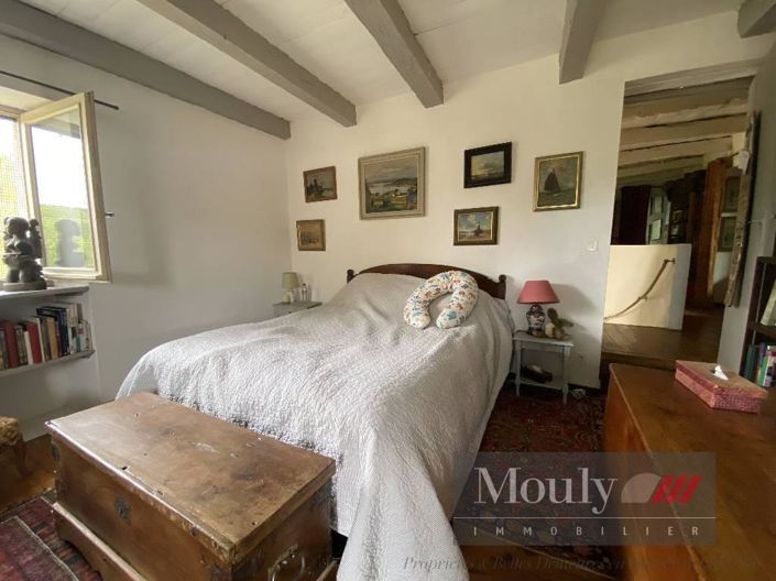 Image No.30-5 Bed House for sale