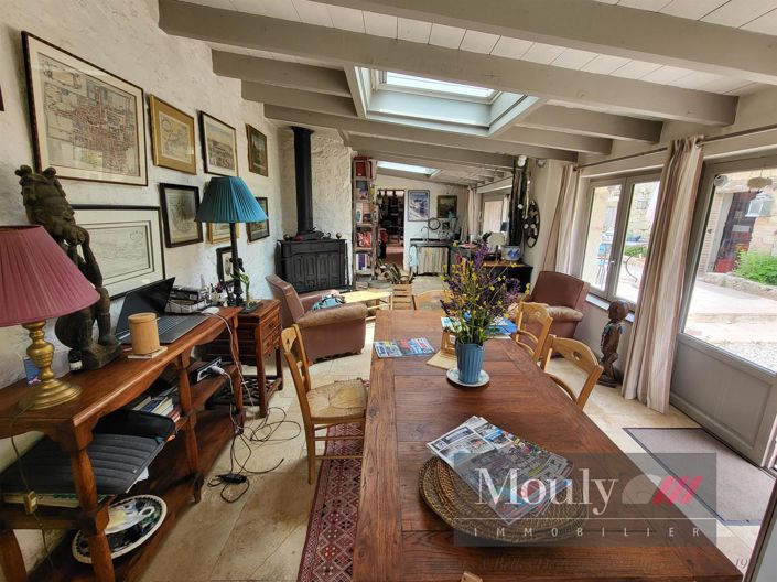 Image No.7-5 Bed House for sale