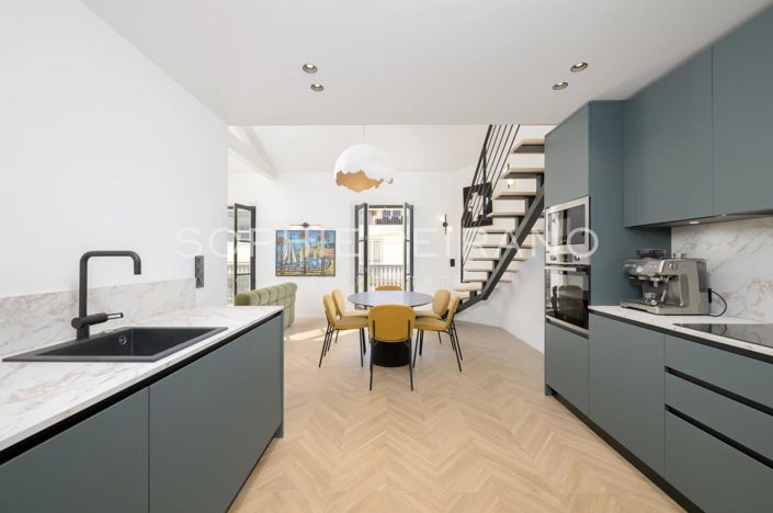 Image No.3-3 Bed Property for sale