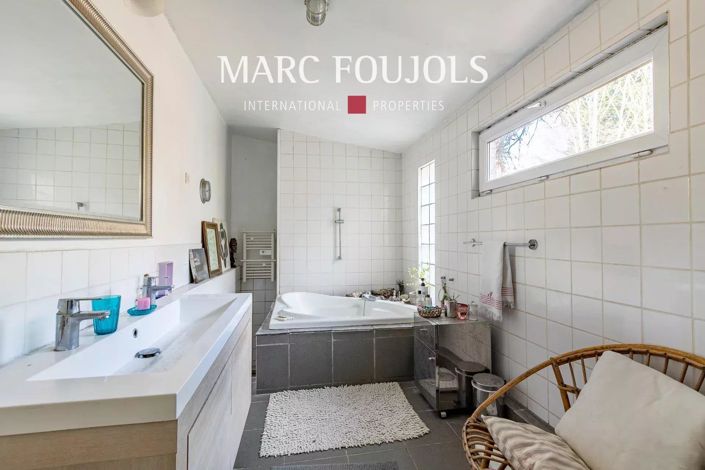 Image No.13-4 Bed House for sale