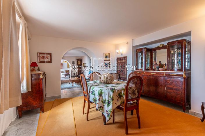 Image No.13-4 Bed House for sale