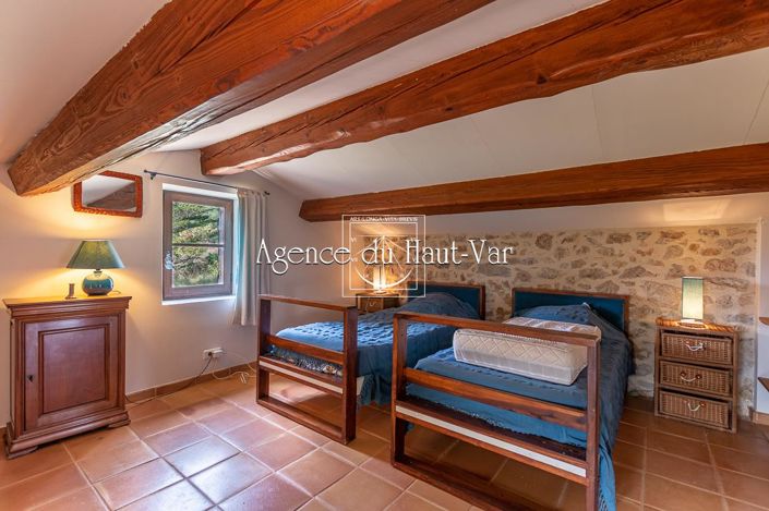 Image No.29-4 Bed House for sale