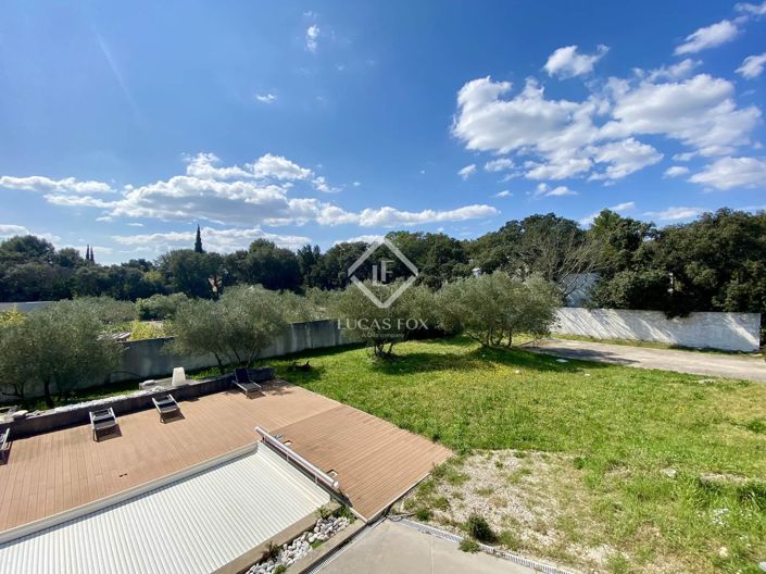 Image No.21-5 Bed House for sale