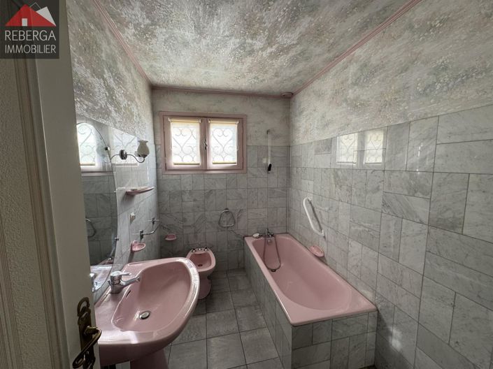 Image No.11-4 Bed House for sale