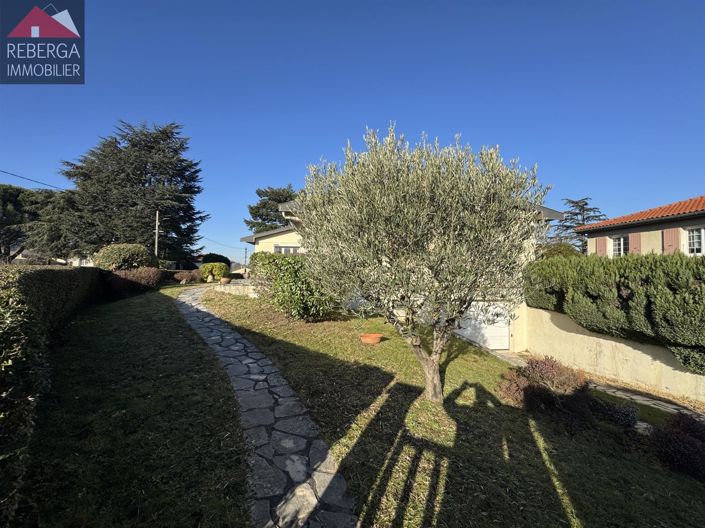 Image No.17-4 Bed House for sale