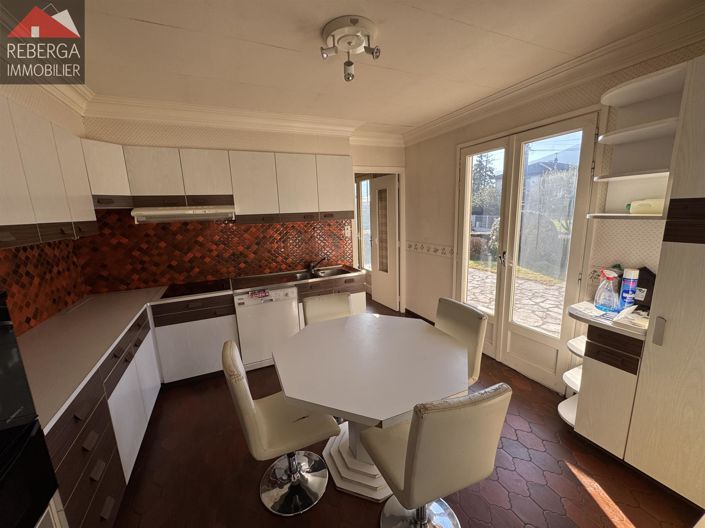 Image No.5-4 Bed House for sale