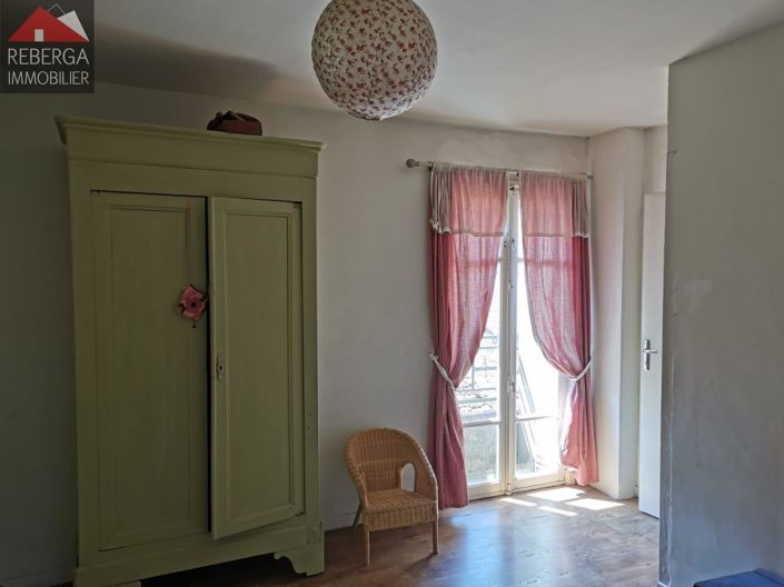 Image No.28-2 Bed House for sale