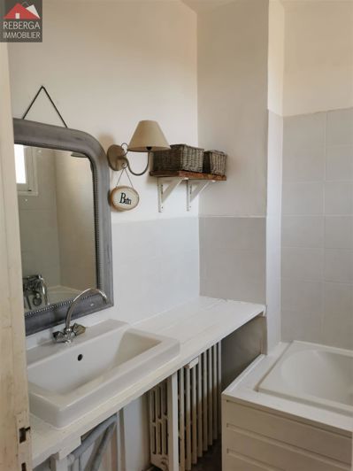 Image No.32-2 Bed House for sale