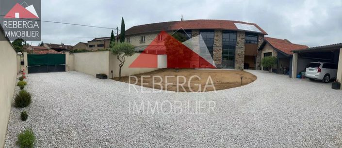 Image No.1-5 Bed House for sale