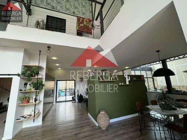 Image No.10-5 Bed House for sale