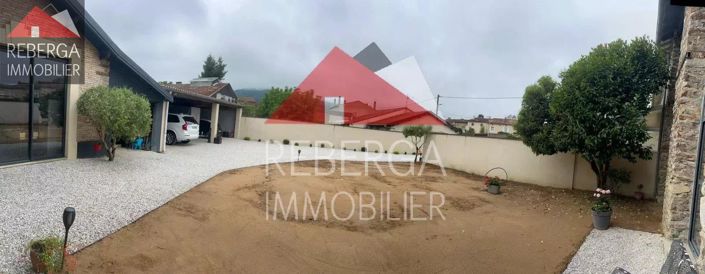 Image No.2-5 Bed House for sale