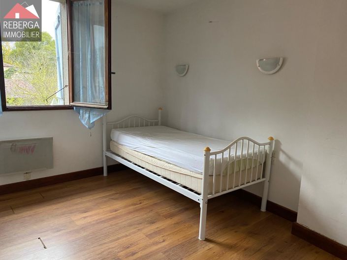 Image No.10-4 Bed House for sale