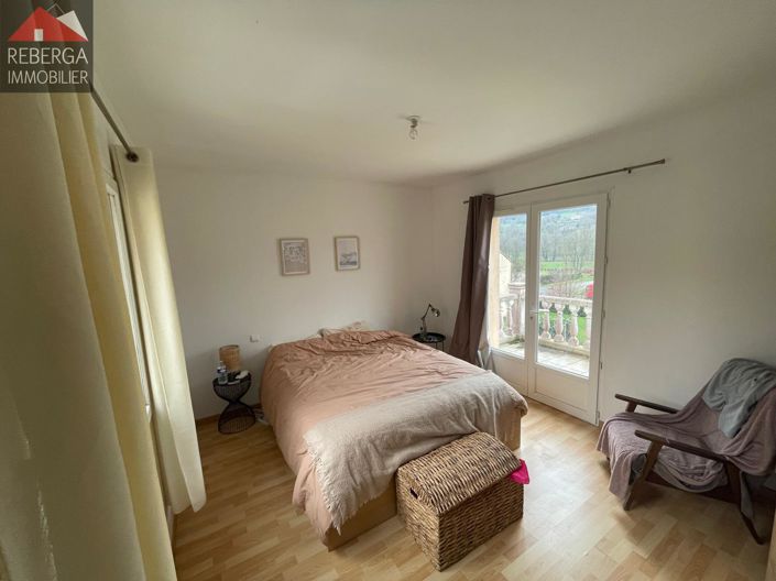 Image No.14-Maison de 4 chambres à vendre à Sauveterre