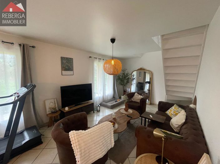 Image No.5-Maison de 4 chambres à vendre à Sauveterre