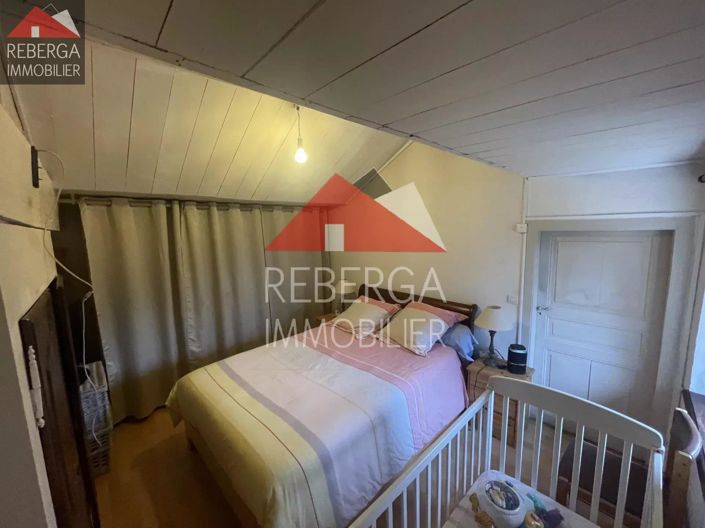 Image No.25-4 Bed House for sale