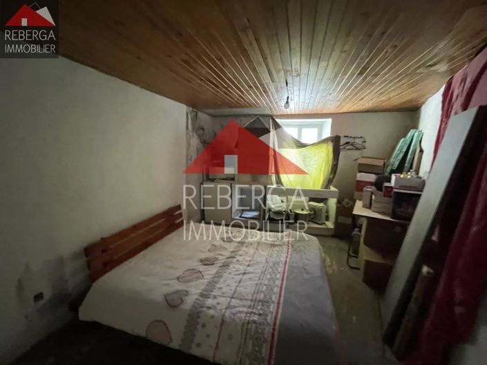 Image No.11-2 Bed House for sale