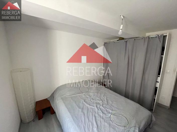 Image No.6-2 Bed House for sale