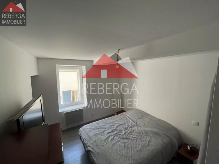 Image No.7-2 Bed House for sale