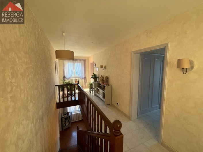 Image No.15-3 Bed House for sale