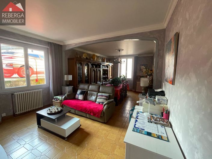 Image No.6-3 Bed House for sale