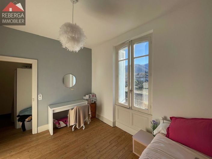 Image No.15-5 Bed House for sale