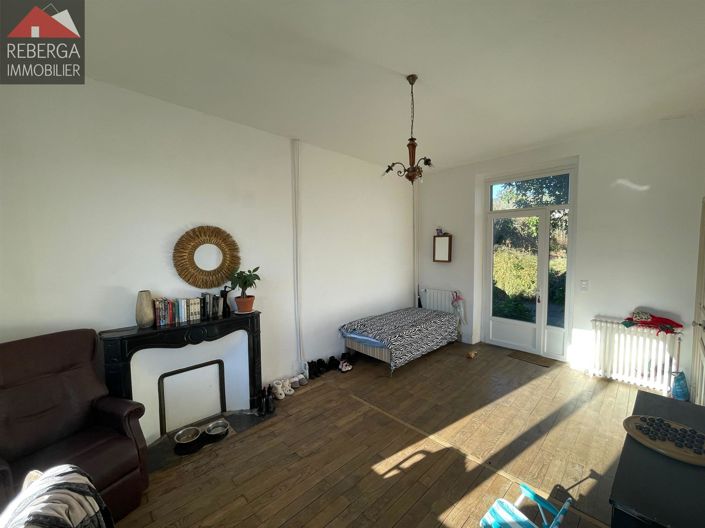 Image No.17-5 Bed House for sale