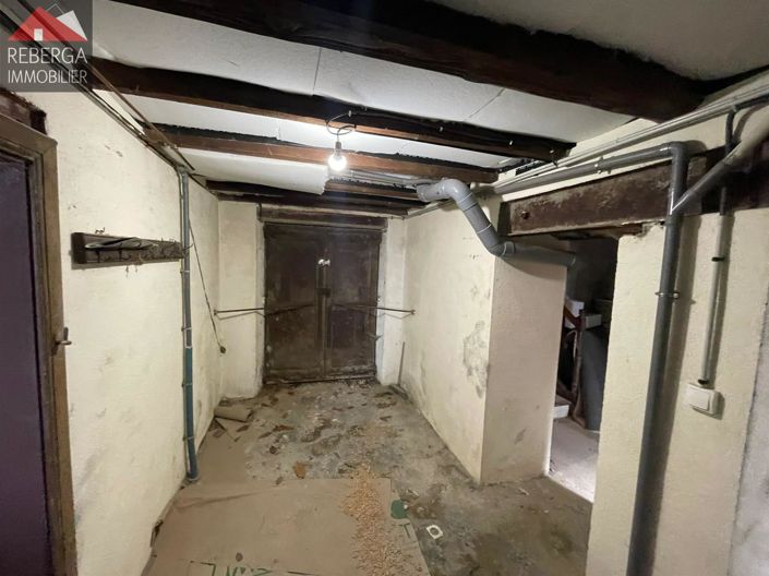 Image No.21-5 Bed House for sale